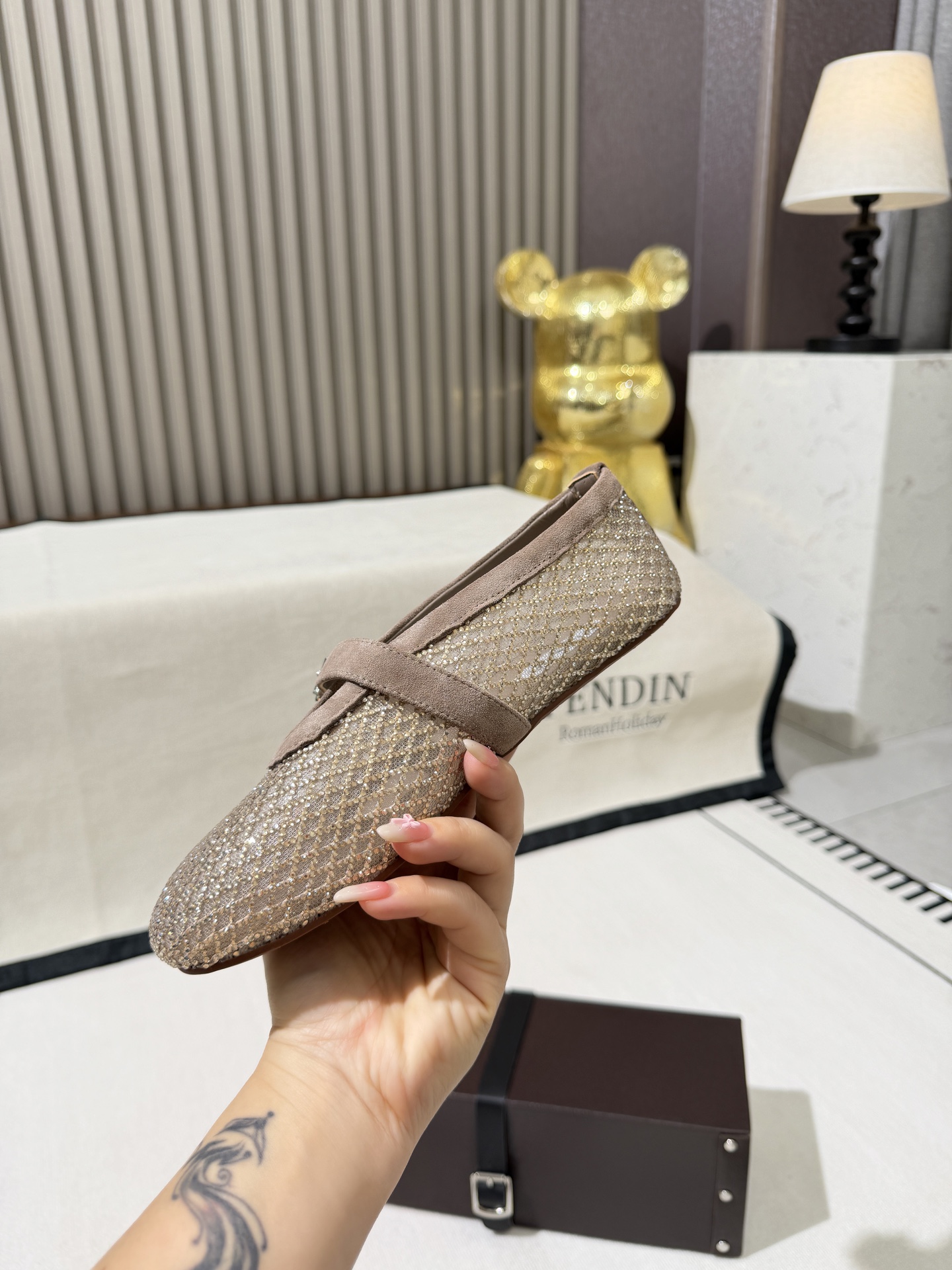 Women's high heels